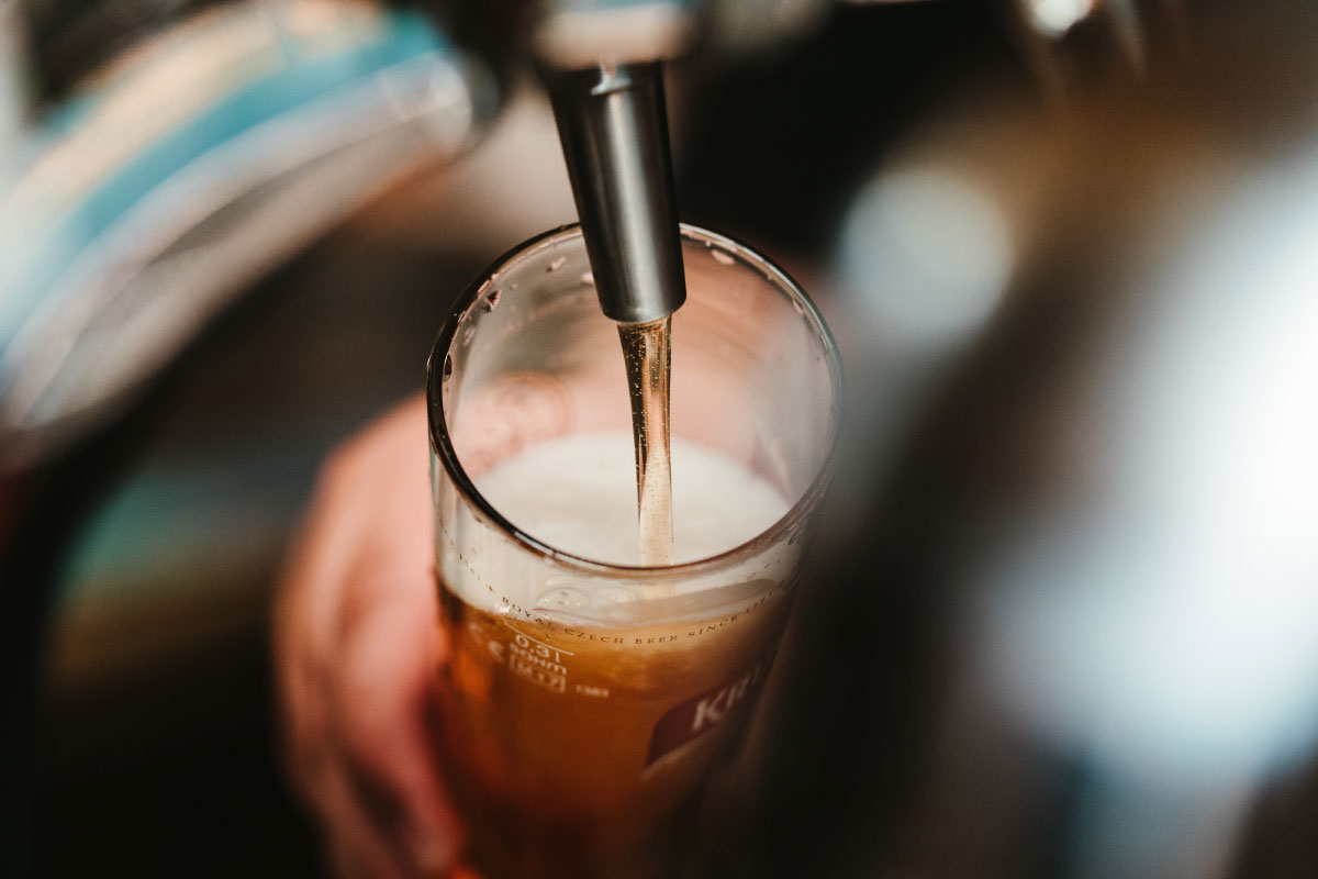 beer-pour